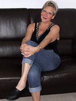 Angie is a big tit granny amateur swinger from Germany with a love for cocks and fucking